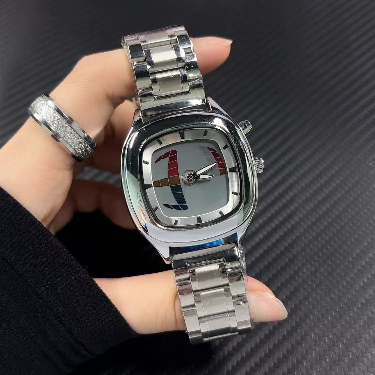 The Millennium Retro Style Men - огляд і ціна Vintage Collectible Watches
