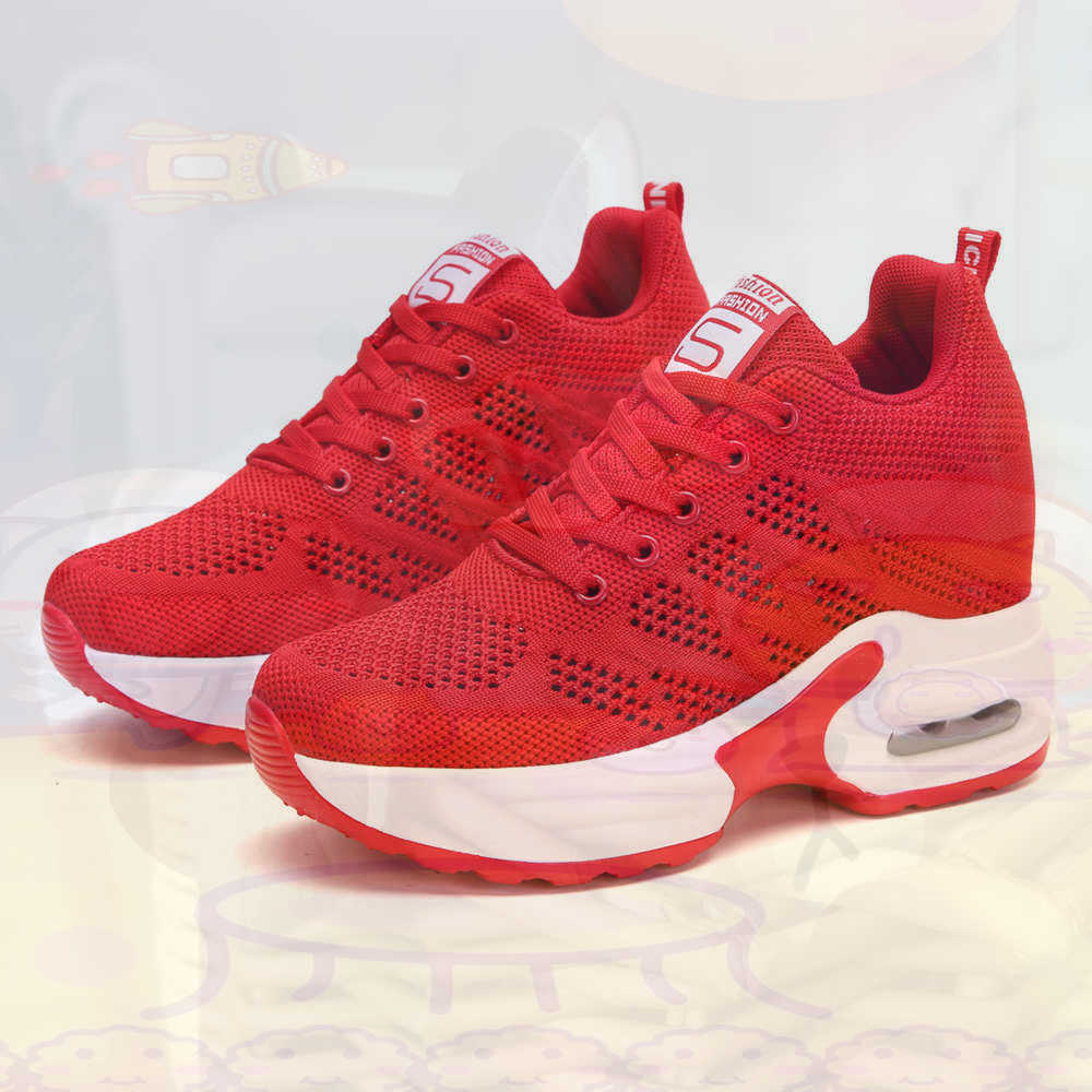 Red Size 36 Shoes Woman Tennis - огляд і ціна Vintage And Collectible Stores
