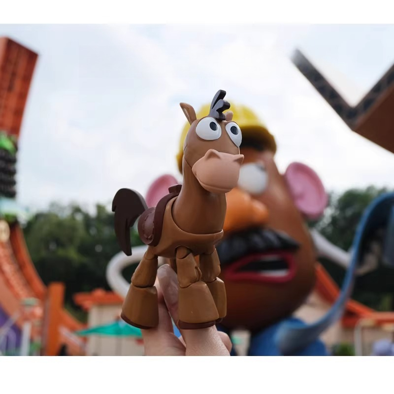 Toy Story Collectible Woody's  - огляд і ціна Vintage Disney Collectible