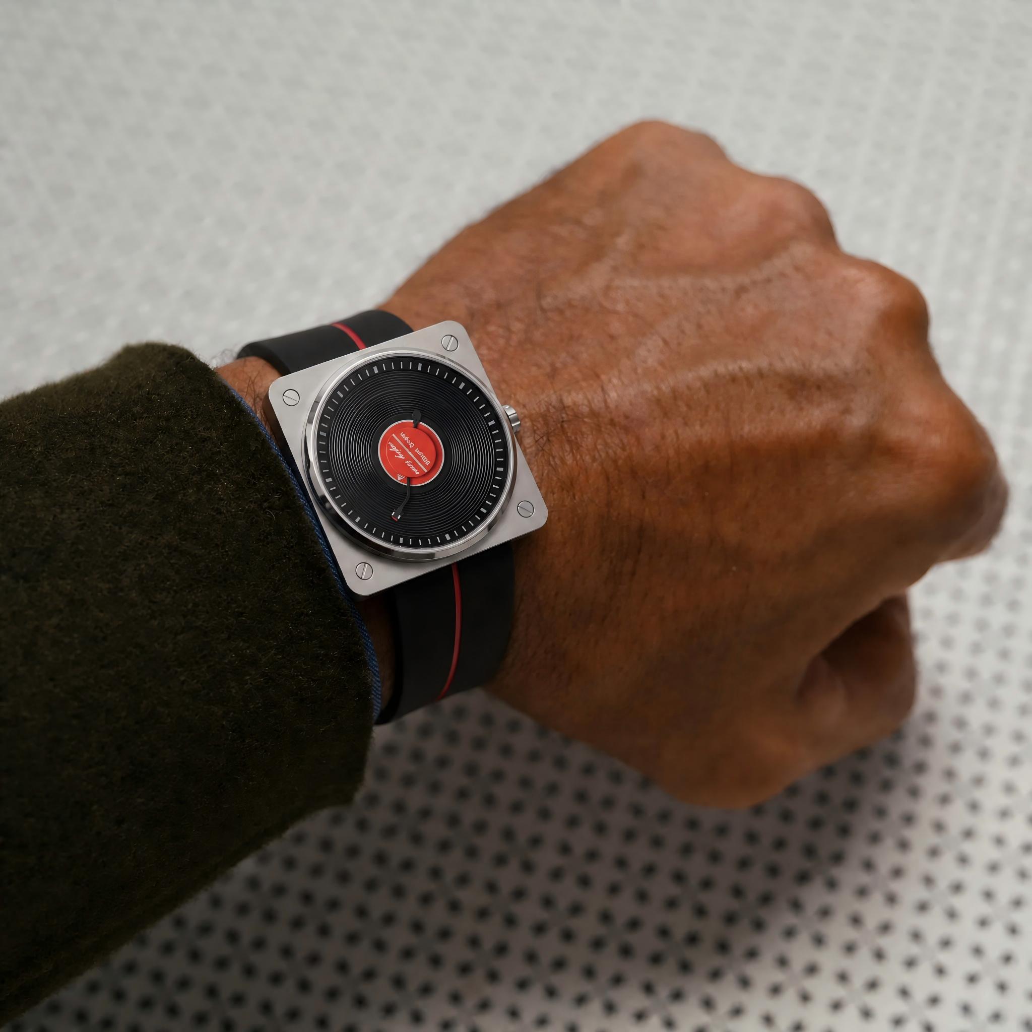 SKU Vinyl Record Quartz  Men's - огляд і ціна Vintage Collectible Watches