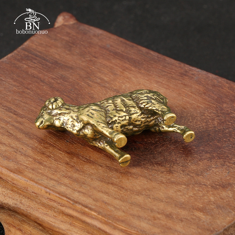 Vintage Brass Goat Figurine Mi - огляд і ціна Vintage Collectible Ornaments