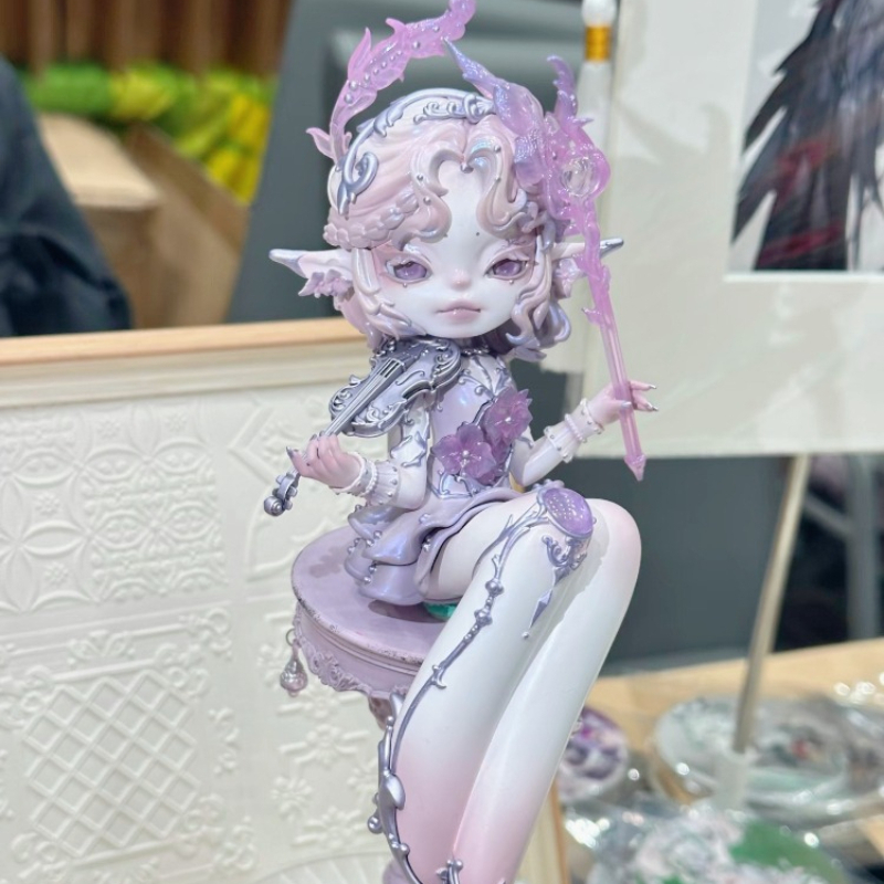 NEW Dominator Svia Fallen Angl - огляд і ціна Vintage Collectible Figures