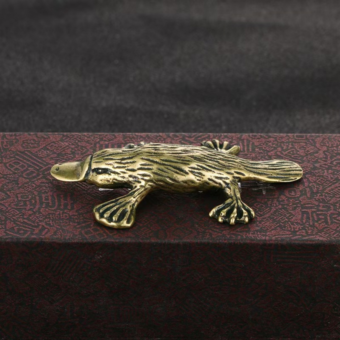 Vintage Brass Platypus Figurin - огляд і ціна Vintage Collectible Ornaments